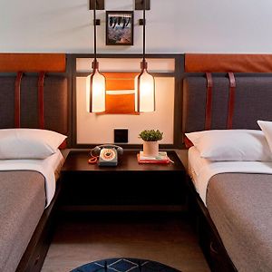 Double Room Mountain View